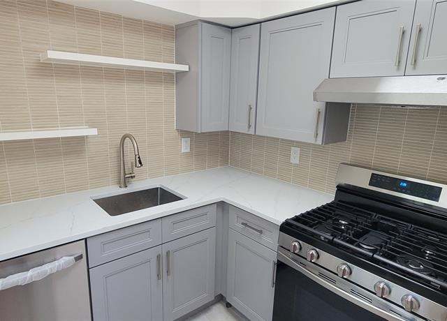 Property at 544 Broad Ave #1, Leonia, NJ 07605, 1 bed, 1 bath