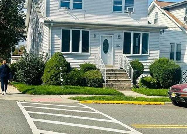 Property at 821 Roosevelt Ave, Secaucus, NJ 07094, 4 beds, 2 baths
