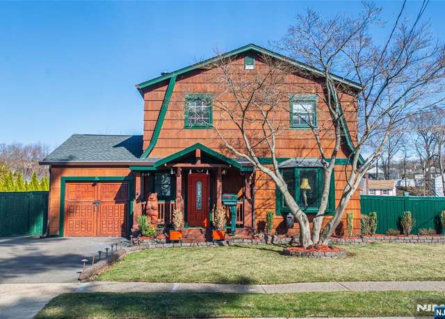 Property at 8 Cambridge Rd, Pompton Lakes, NJ 07442, 4 beds, 2.5 baths