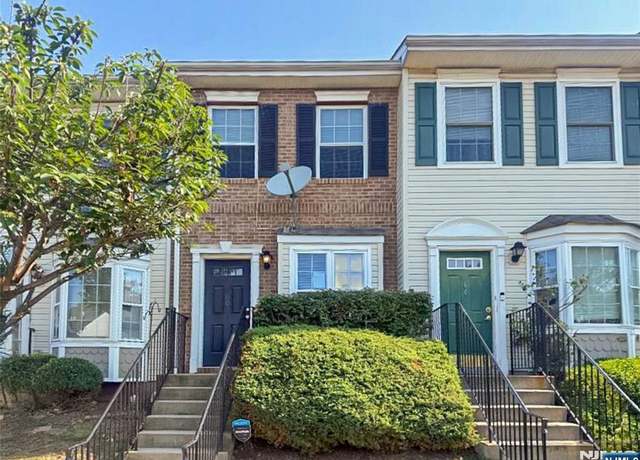 Property at 60 Faith Ct, Newark, NJ 07103, 2 beds, 1 bath