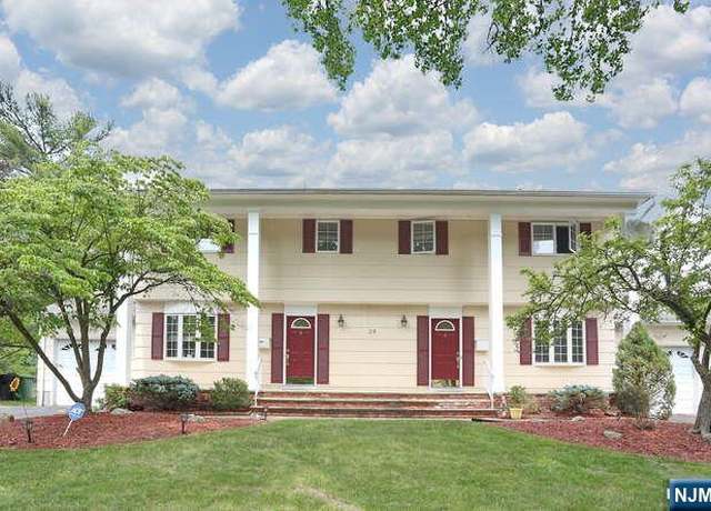 Property at 29 Millar Ct, Paramus, NJ 07652, 6 beds, 3 baths