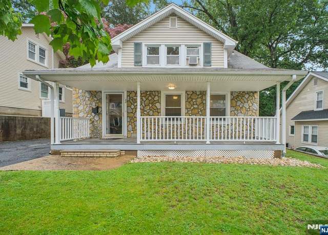 Property at 48 Lincoln Ave, Livingston, NJ 07039, 4 beds, 2 baths