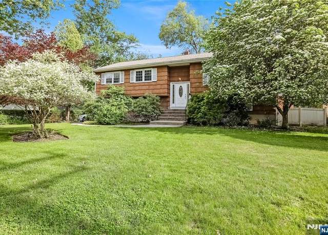 Property at 254 Darlington Ave, Ramsey, NJ 07446, 4 beds, 3 baths