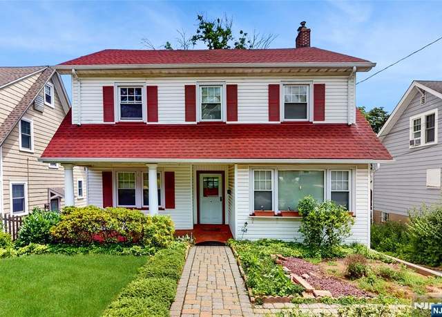 Property at 4 Yale Ter, West Orange, NJ 07052, 3 beds, 1.5 baths