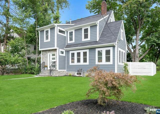 Property at 16 Moller St, Tenafly, NJ 07670, 3 beds, 2.5 baths