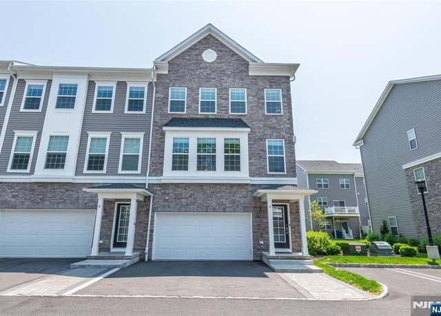 Property at 9 Mccluskey Pl #1901, Morris Plains Boroug, NJ 07950, 3 beds, 3.5 baths