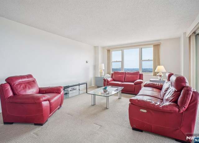 Property at 555 North Ave Unit 17R, Fort Lee, NJ 07024, 2 beds, 2 baths