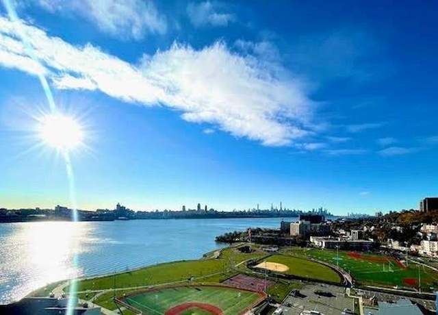 Property at 1203 River Rd Unit 20J, Edgewater, NJ 07020, 1 bed, 1 bath