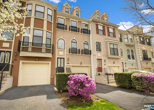 Property at 309 Winthrop Dr, Nutley, NJ 07110, 2 beds, 2.5 baths