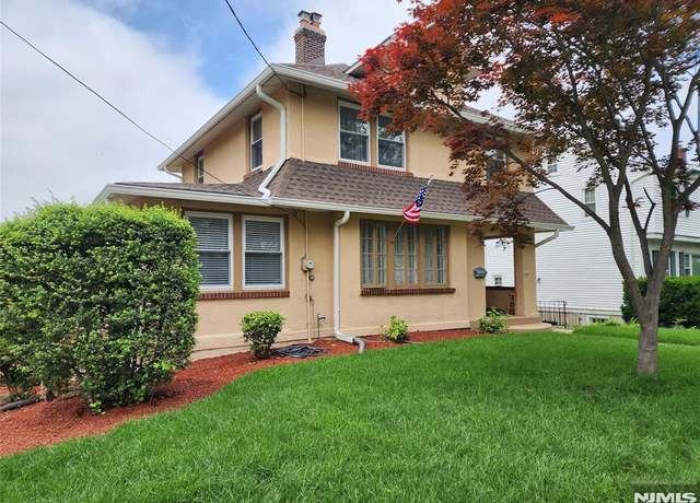 Property at 228 Ridgefield Ave, Bogota, NJ 07603, 4 beds, 2.5 baths