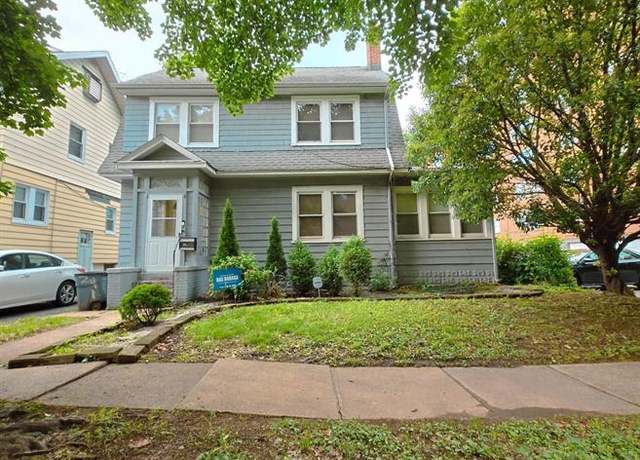 Property at 9-11 Keer Ave, Newark, NJ 07112, 5 beds, 2.5 baths