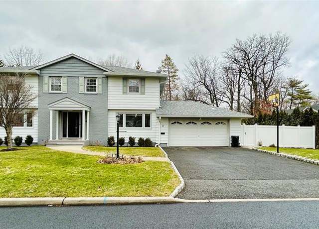 Property at 11 Egan Pl, Englewood Cliffs, NJ 07632, 5 beds, 3.5 baths