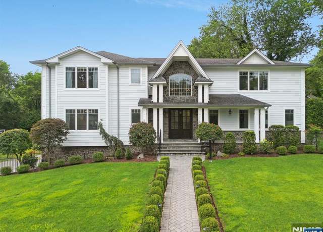 Property at 41 Sunset Rd, Demarest, NJ 07627, 6 beds, 6.5 baths