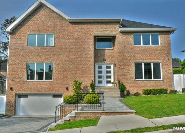 Property at 30 Cortland Pl, Cliffside Park, NJ 07010, 5 beds, 6 baths