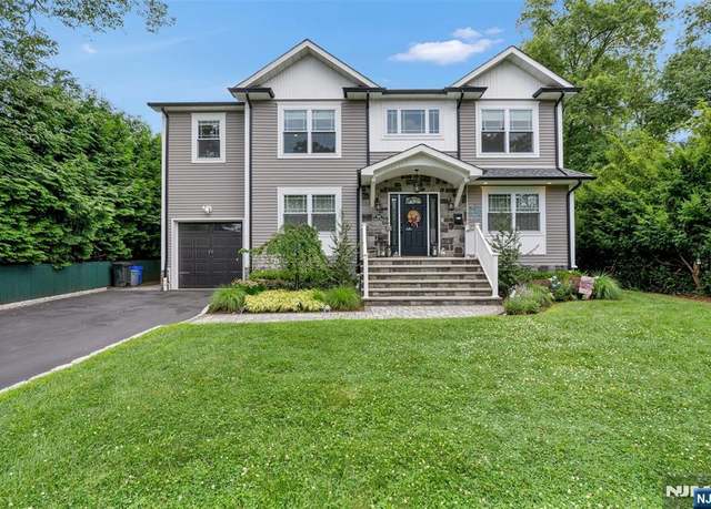 Property at 800 Princeton St, New Milford, NJ 07646, 4 beds, 4 baths