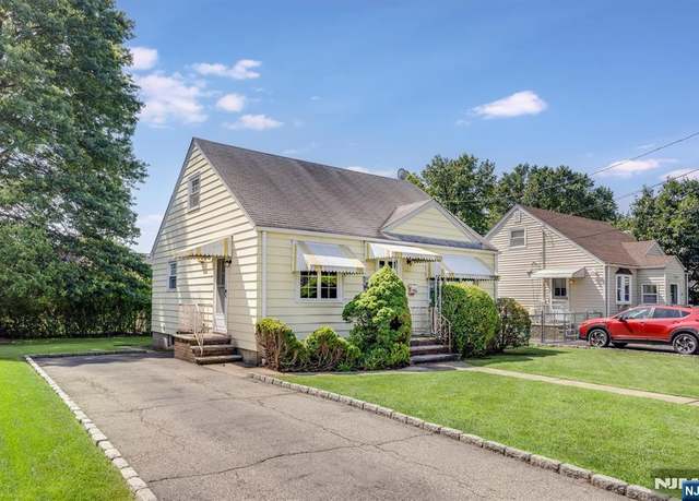 Property at 33 Phyllis Pl, Clifton, NJ 07012, 3 beds, 1 bath