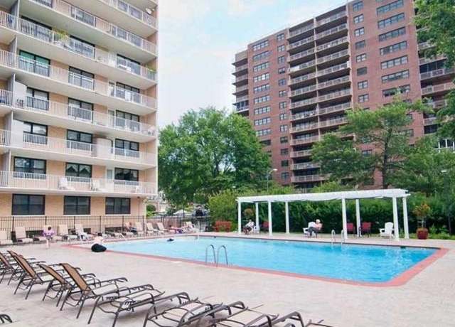 Property at 285 Aycrigg Ave Unit 14F, Passaic, NJ 07055, 1 bath