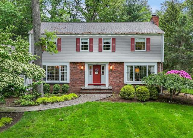 Property at 336 Lakeview Dr, Wyckoff, NJ 07481, 4 beds, 2.5 baths