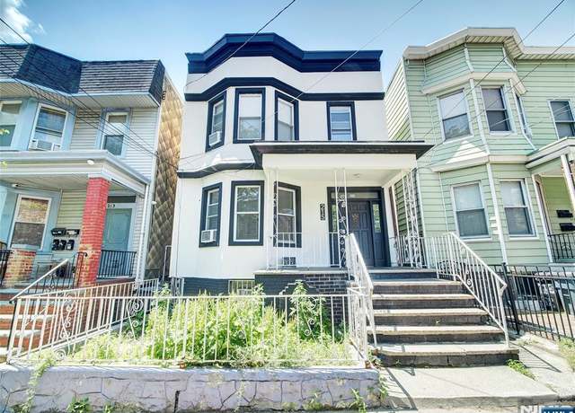 Property at 215 52nd St, West New York, NJ 07093, 5 beds, 3 baths