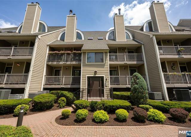 Property at 810 River Renaissance Unit B10, East Rutherford, NJ 07073, 2 beds, 1.5 baths