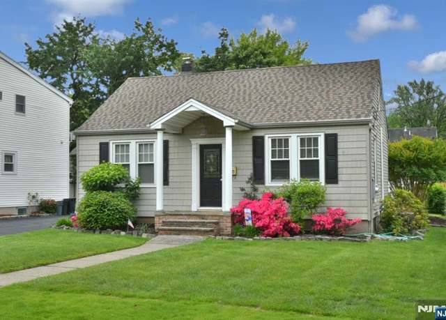 Property at 81 Locust Ave, Emerson, NJ 07630, 2 beds, 2 baths