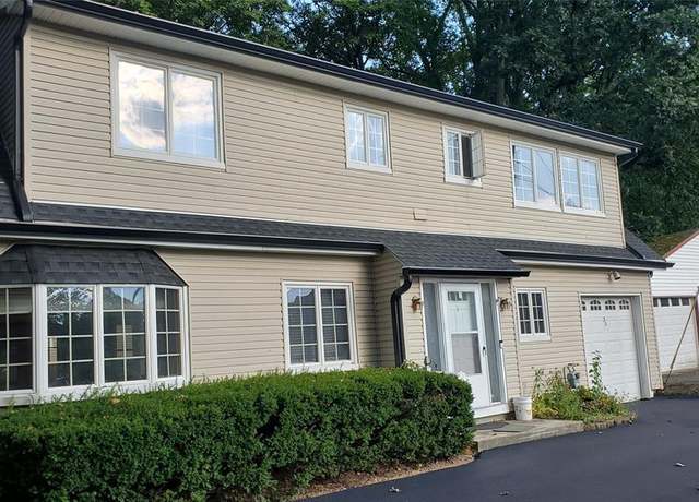 Property at 39 Enfield Ave, Montclair, NJ 07042, 3 beds, 2.5 baths