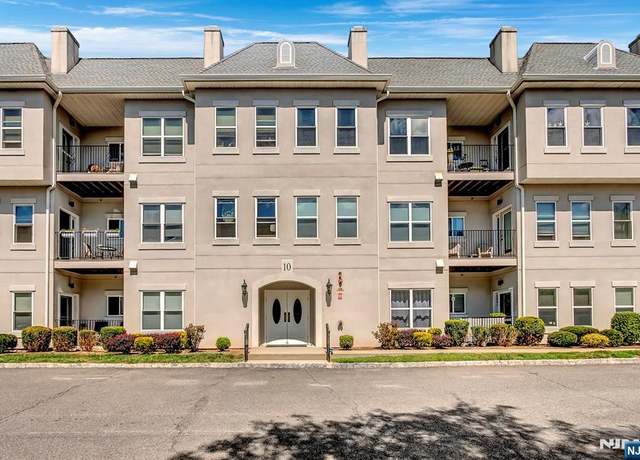 Property at 1002 Brittany Dr #1002, Wayne, NJ 07470, 2 beds, 2 baths