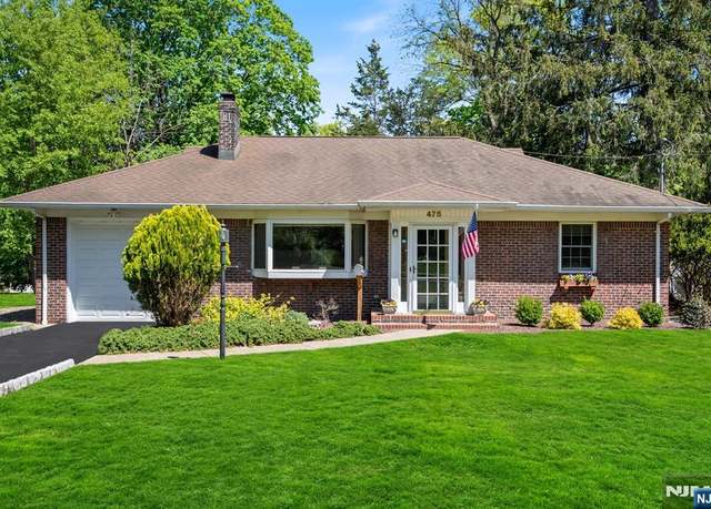 Property at 475 Stevens Ave, Ridgewood, NJ 07450, 4 beds, 3 baths