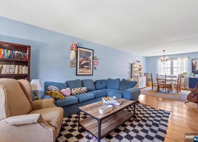 Property at 139 Fort Lee Rd Unit 139A, Teaneck, NJ 07666, 2 beds, 1.5 baths
