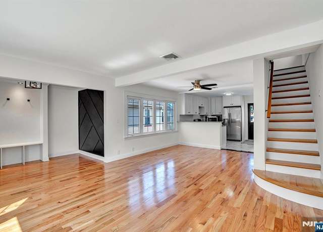 Property at 21 William St, North Arlington, NJ 07031, 3 beds, 2.5 baths