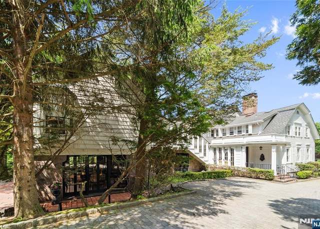 Property at 9 E Saddle River Rd, Saddle River, NJ 07458, 8 beds, 9.5 baths