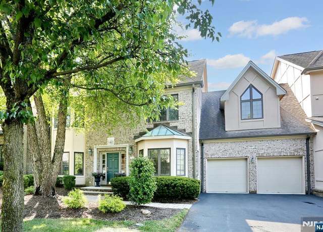 Property at 227 Cambridge Oaks, Park Ridge, NJ 07656, 4 beds, 4 baths
