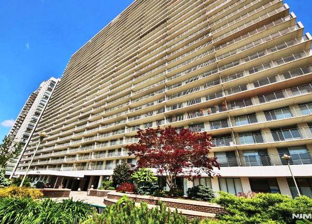 Property at 1530 Palisade Ave Unit 25B, Fort Lee, NJ 07024, 2 beds, 2.5 baths