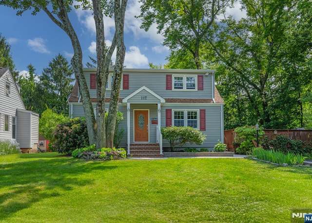 Property at 117 Midvale Ave, Wanaque, NJ 07465, 4 beds, 2 baths