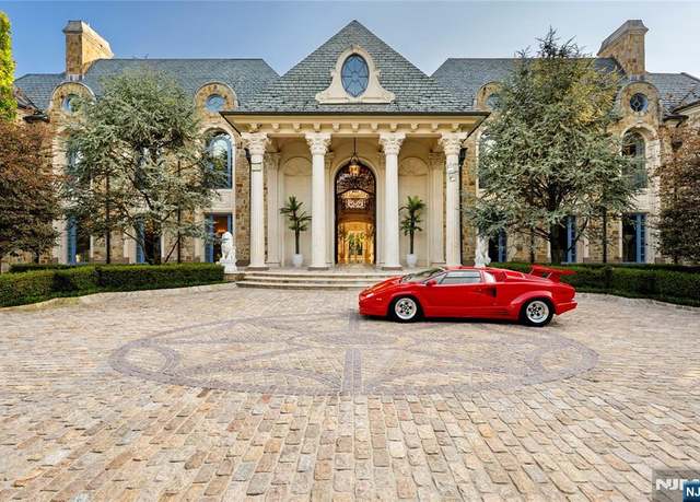 Property at 31 Rio Vista Dr, Alpine, NJ 07620, 8 beds, 10 baths