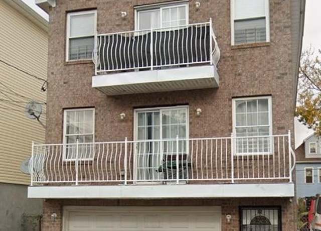 Property at 32 Grant Ave, Jersey City, NJ 07305, 6 beds, 5 baths