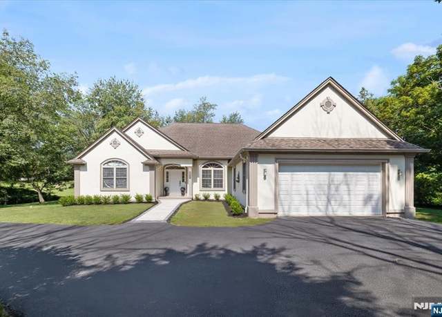 Property at 4499 Rudetown Rd, Hamburg, NJ 07419, 4 beds, 3.5 baths