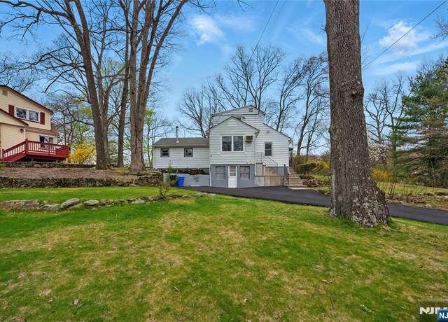Property at 48 Whaleback Waddy, Denville Township, NJ 07834, 3 beds, 2 baths