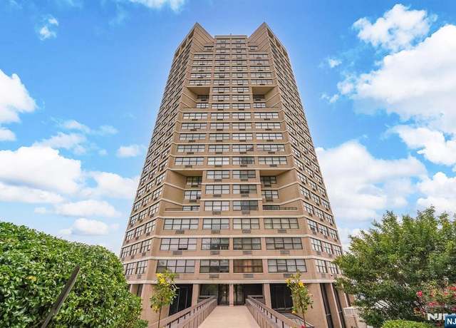 Property at 7004 E Kennedy Blvd Unit 28C, Guttenberg, NJ 07093, 2 beds, 2 baths