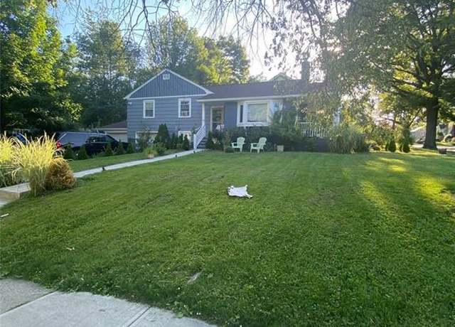 Property at 53 Boyden Ave, Maplewood, NJ 07040, 4 beds, 2.5 baths