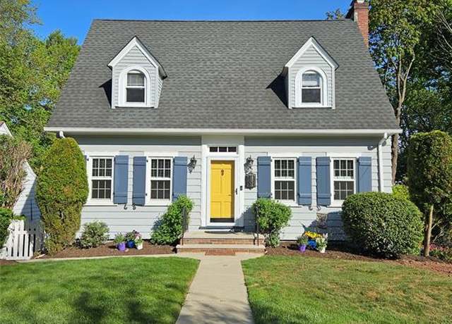 Property at 32 Harriet St, West Orange, NJ 07052, 3 beds, 2.5 baths