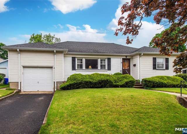 Property at 17 Yantecaw Ave, Bloomfield, NJ 07003, 3 beds, 1.5 baths