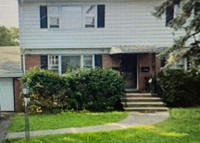 Property at 44 Maiden Ln, Bergenfield, NJ 07621, 4 beds, 2 baths