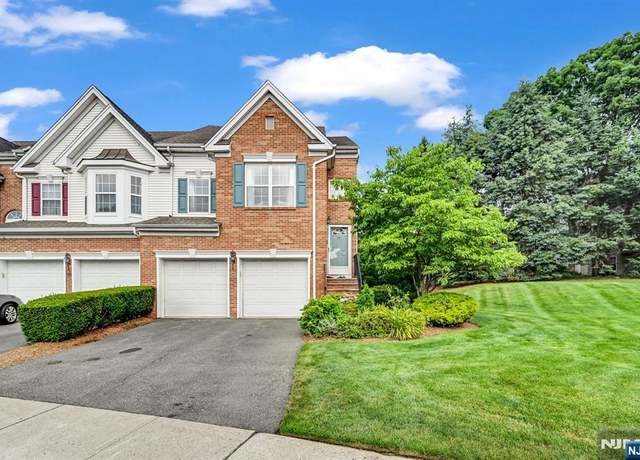 Property at 110 Barclay Dr, Nutley, NJ 07110, 2 beds, 3 baths