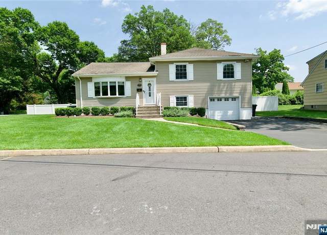 Property at 218 Evergreen St, Hillsdale, NJ 07642, 3 beds, 2 baths
