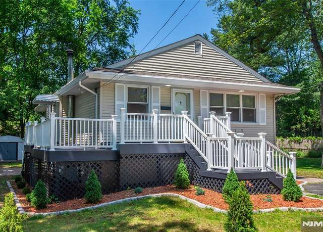 Property at 112 Fern St, Twp Of Washington, NJ 07676, 4 beds, 2 baths