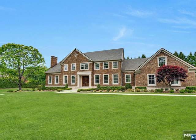 Property at 333 Mill Rd, Saddle River, NJ 07458, 5 beds, 5.5 baths