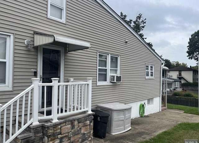 Property at 12 Meriline Ave, Woodland Park, NJ 07424, 1 bed, 1.5 baths