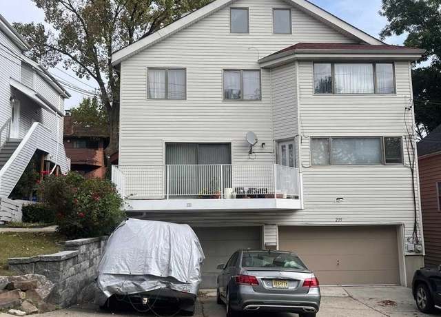 Property at 233 Myrtle Ave, Fort Lee, NJ 07024, 6 beds, 6 baths