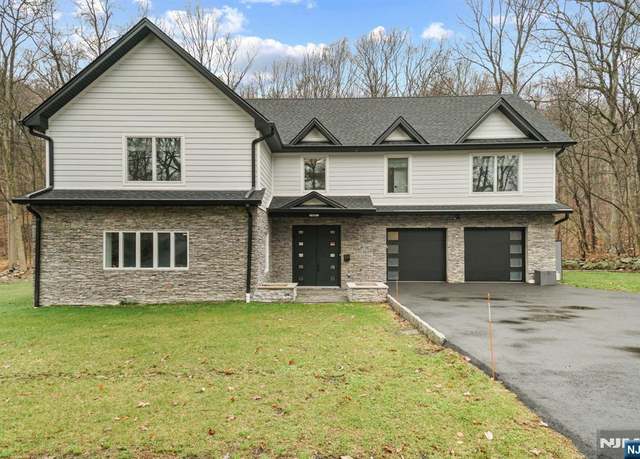 Property at 232 Kinnelon Rd, Kinnelon Borough, NJ 07405, 5 beds, 5.5 baths